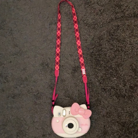Instamax Other - Hello kitty Polaroid